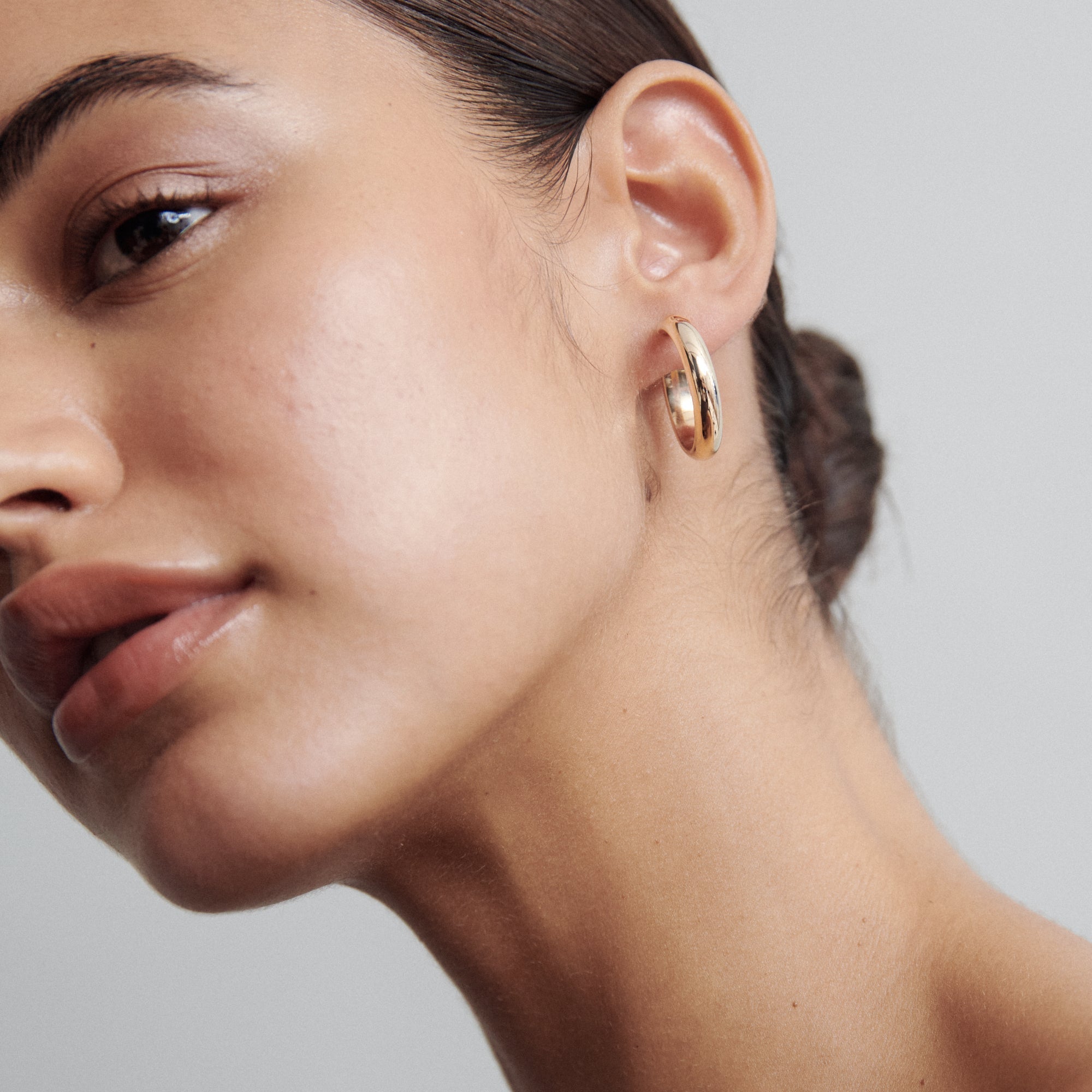 Lightweight Hoop Earrings