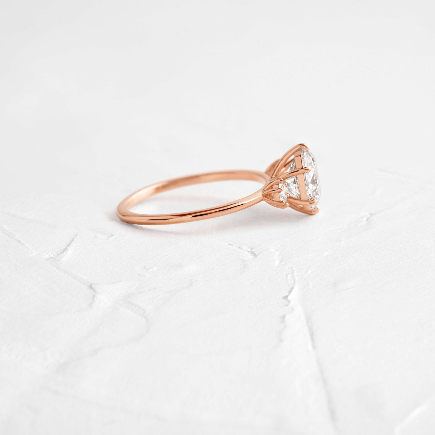 Solitaire-Oval Lab Grown Diamond Engagement Ring