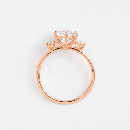 Solitaire-Oval Lab Grown Diamond Engagement Ring