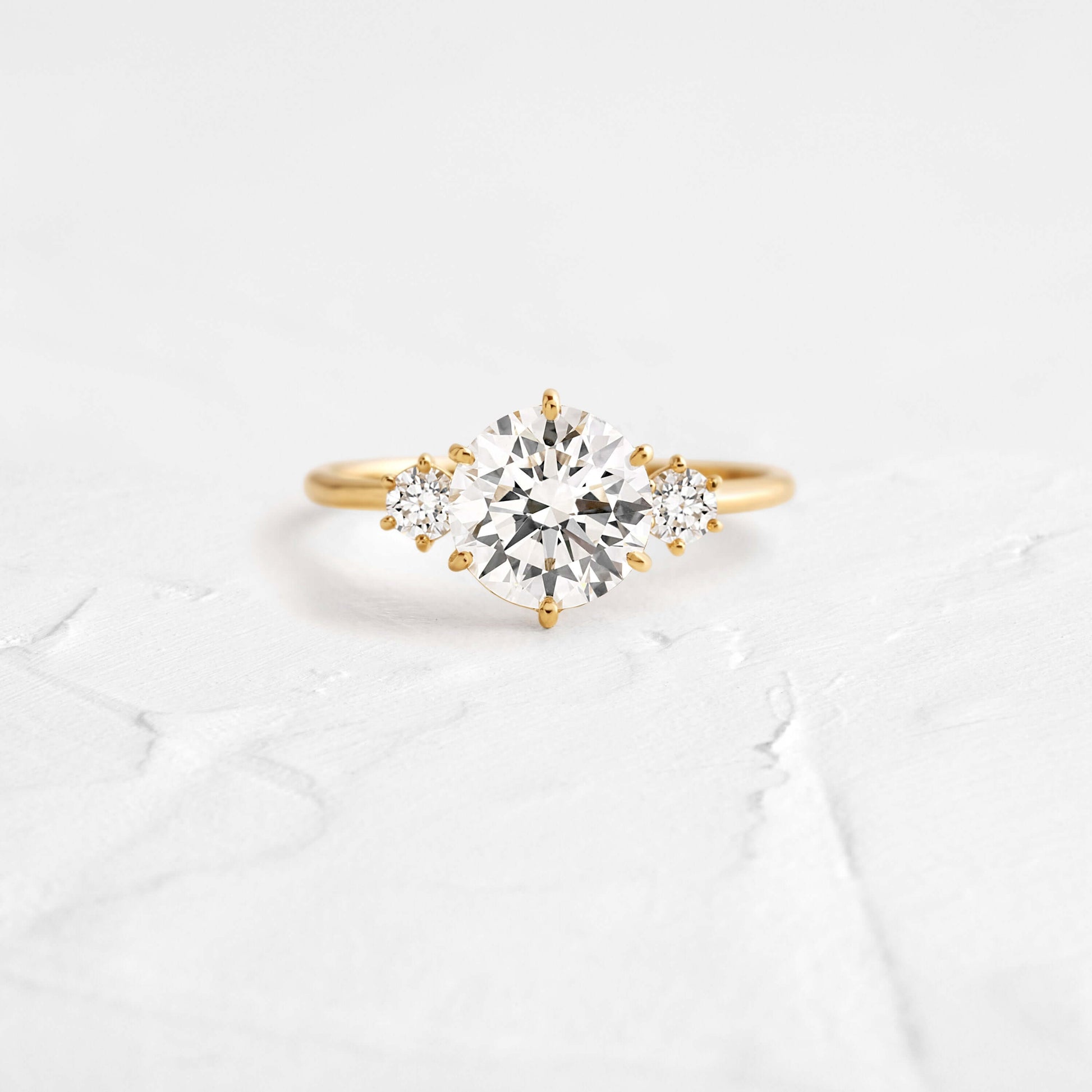 Solitaire-Oval Lab Grown Diamond Engagement Ring