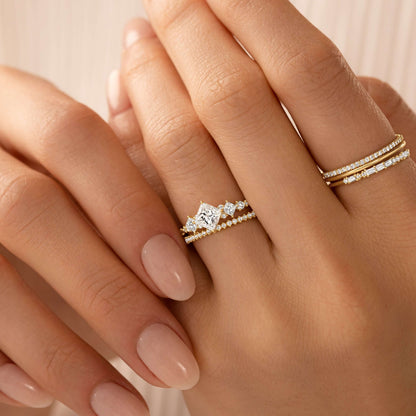 Solitaire-Oval Lab Grown Diamond Engagement Ring
