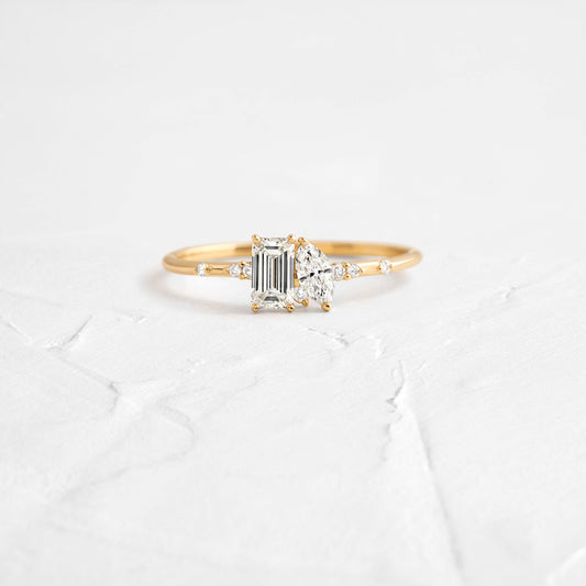 Solitaire-Oval Lab Grown Diamond Engagement Ring