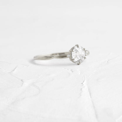 Solitaire-Oval Lab Grown Diamond Engagement Ring