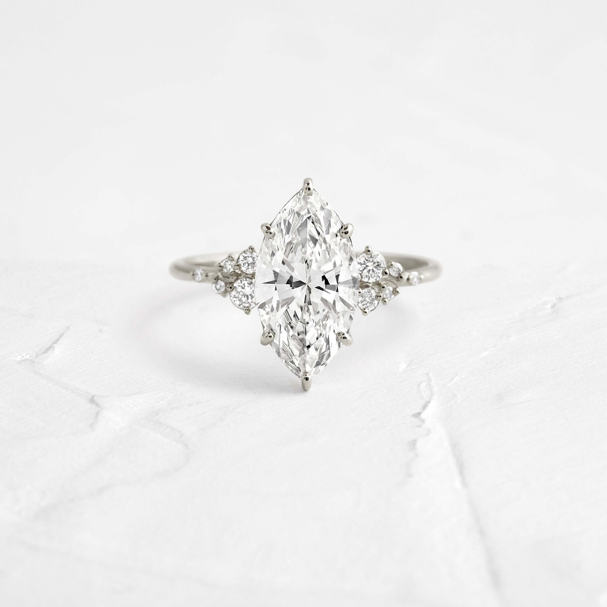 Solitaire-Oval Lab Grown Diamond Engagement Ring