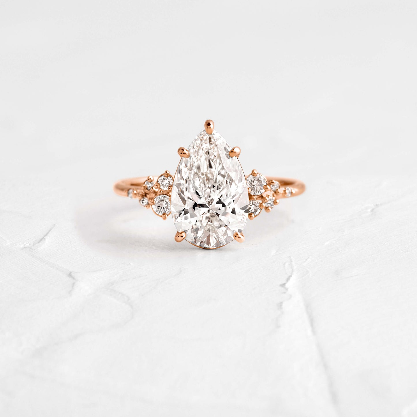 Solitaire-Oval Lab Grown Diamond Engagement Ring