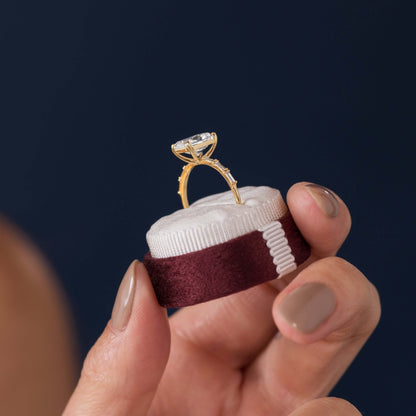 Solitaire-Oval Lab Grown Diamond Engagement Ring