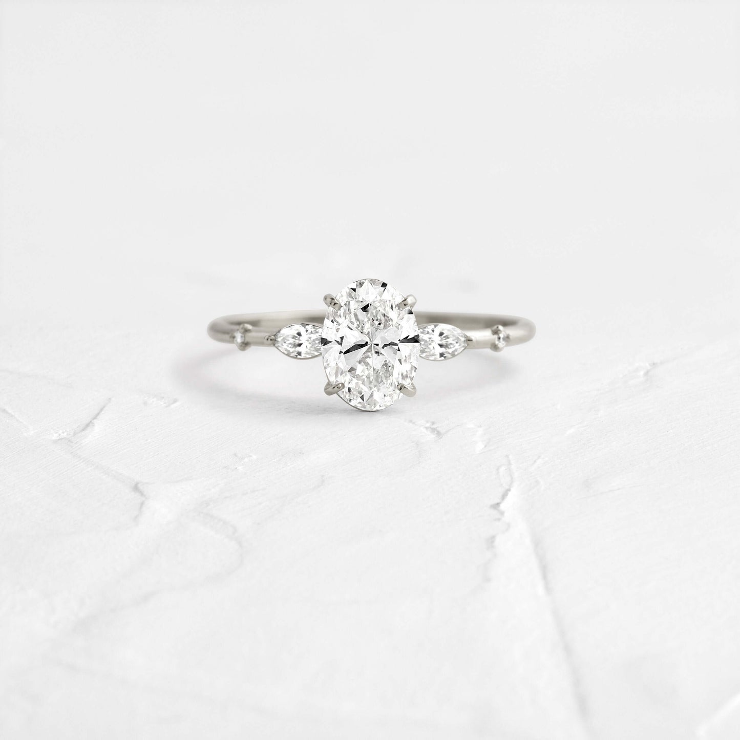 Solitaire-Oval Lab Grown Diamond Engagement Ring