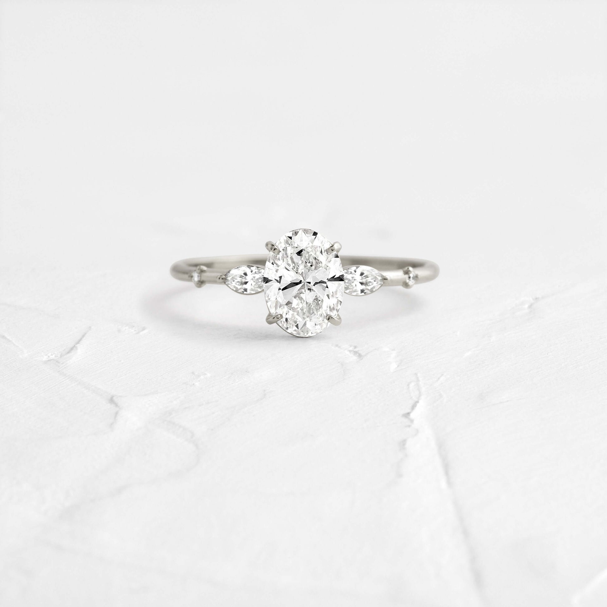 Solitaire-Oval Lab Grown Diamond Engagement Ring