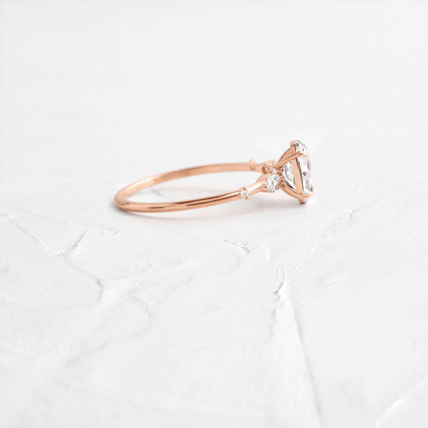 Solitaire-Oval Lab Grown Diamond Engagement Ring