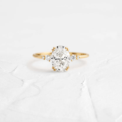 Solitaire-Oval Lab Grown Diamond Engagement Ring