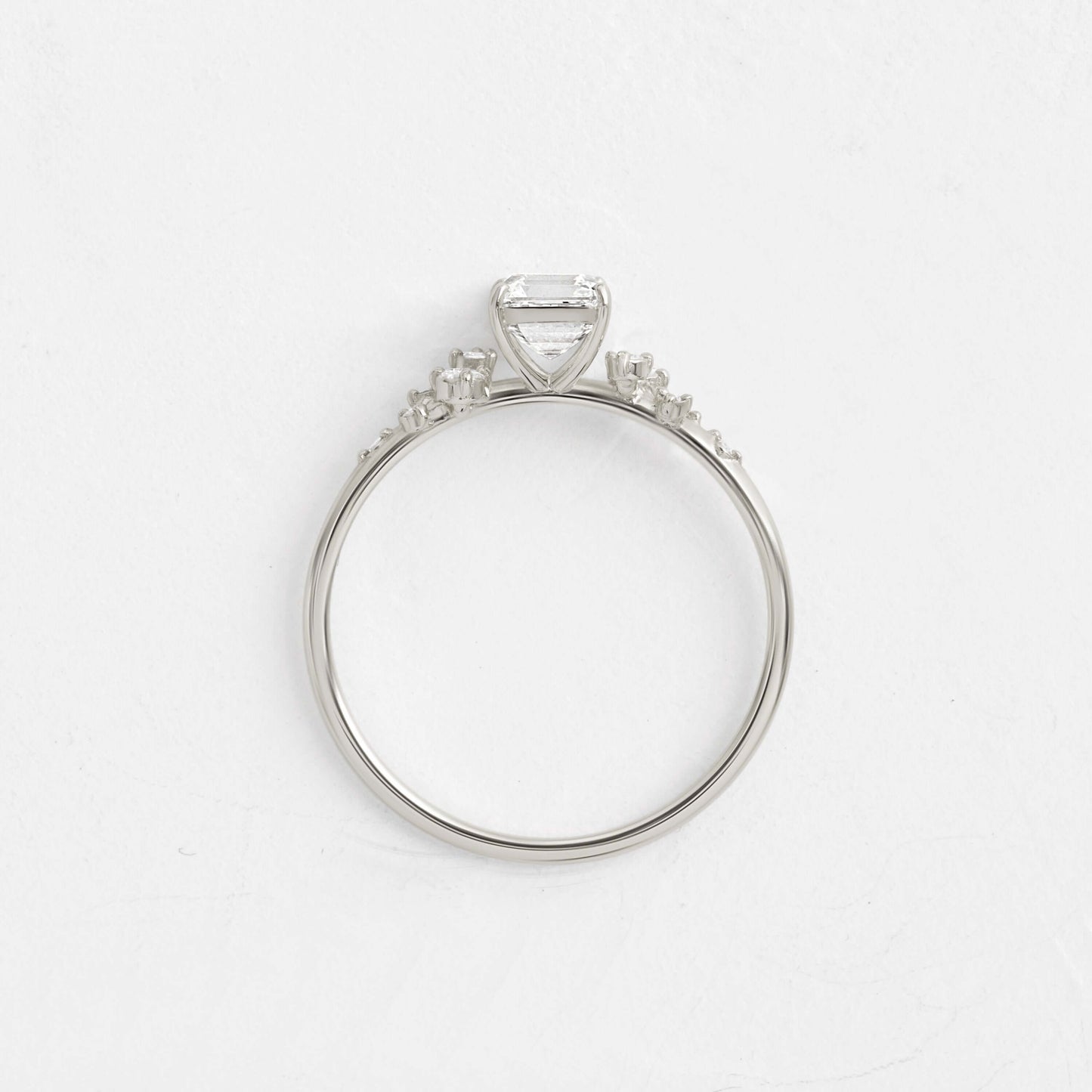 Solitaire-Oval Lab Grown Diamond Engagement Ring