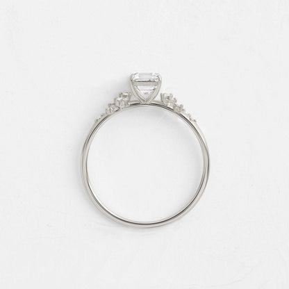 Solitaire-Oval Lab Grown Diamond Engagement Ring