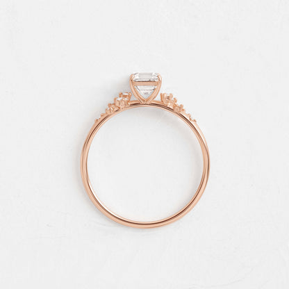 Solitaire-Oval Lab Grown Diamond Engagement Ring