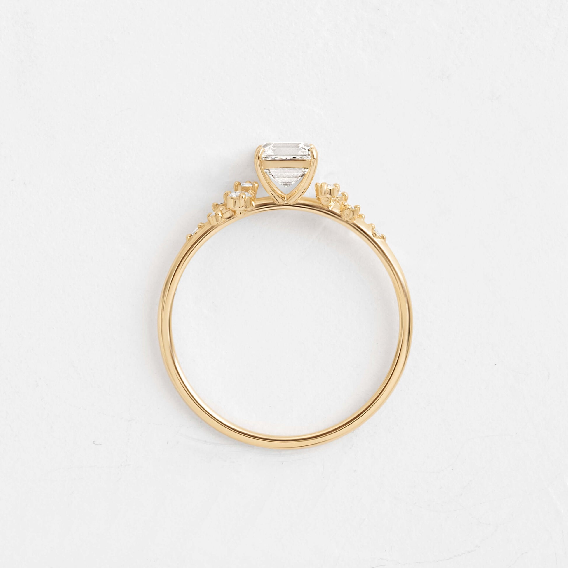 Solitaire-Oval Lab Grown Diamond Engagement Ring