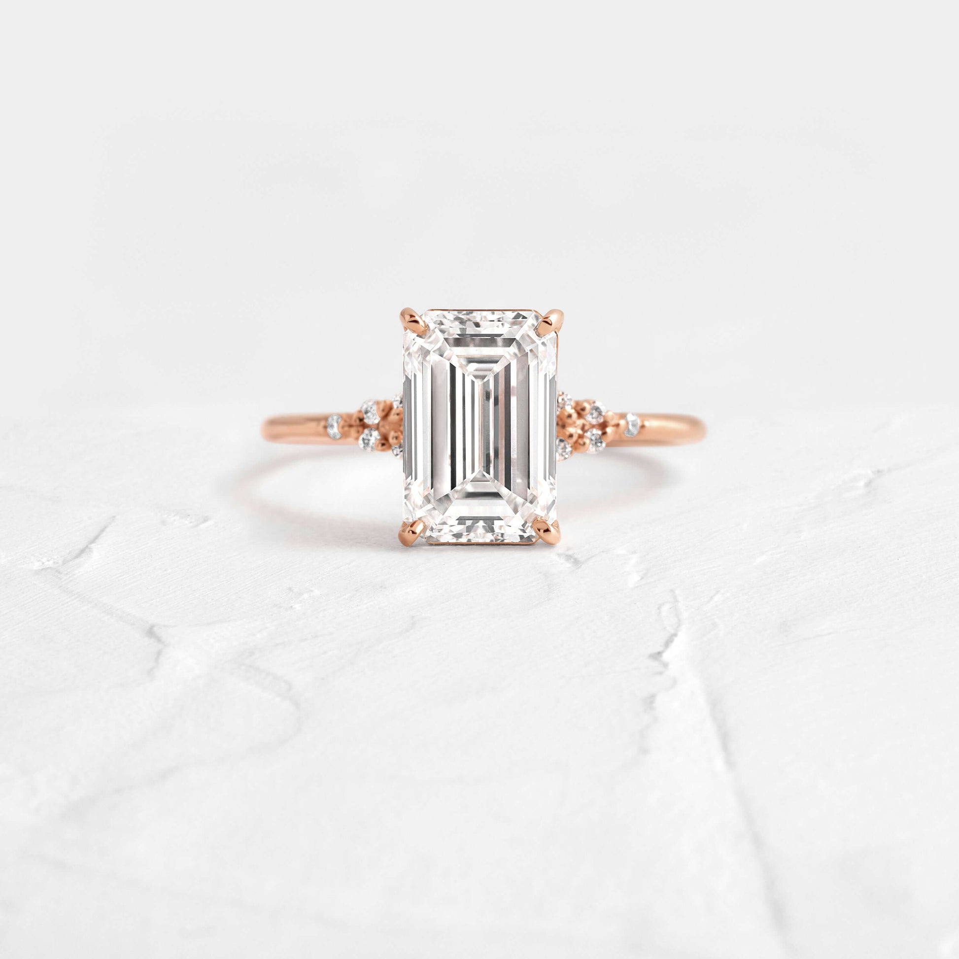 Solitaire-Oval Lab Grown Diamond Engagement Ring