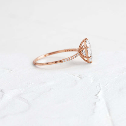Solitaire-Oval Lab Grown Diamond Engagement Ring