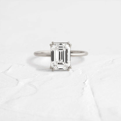 Solitaire-Oval Lab Grown Diamond Engagement Ring