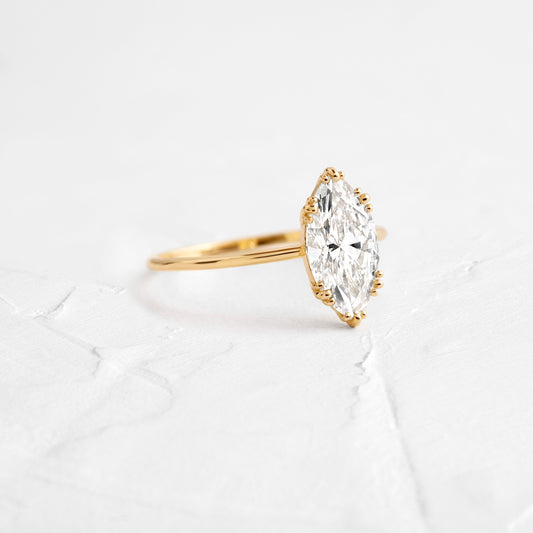 Solitaire-Oval Lab Grown Diamond Engagement Ring