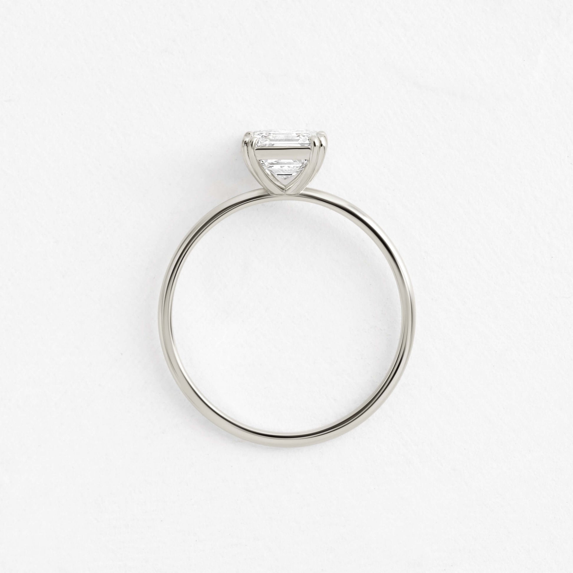 Solitaire-Oval Lab Grown Diamond Engagement Ring