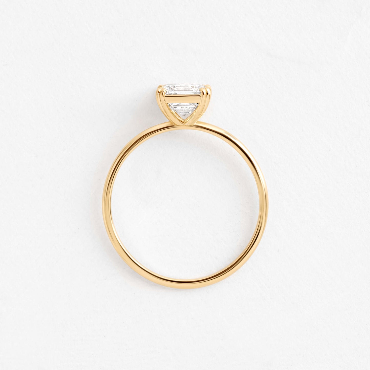 Solitaire-Oval Lab Grown Diamond Engagement Ring