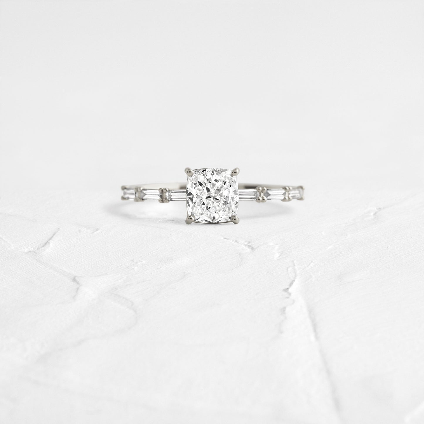 Solitaire-Oval Lab Grown Diamond Engagement Ring