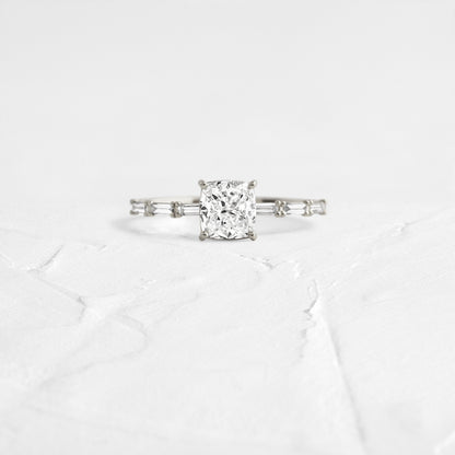 Solitaire-Oval Lab Grown Diamond Engagement Ring