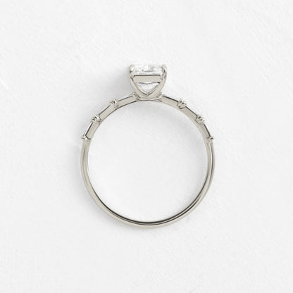 Solitaire-Oval Lab Grown Diamond Engagement Ring