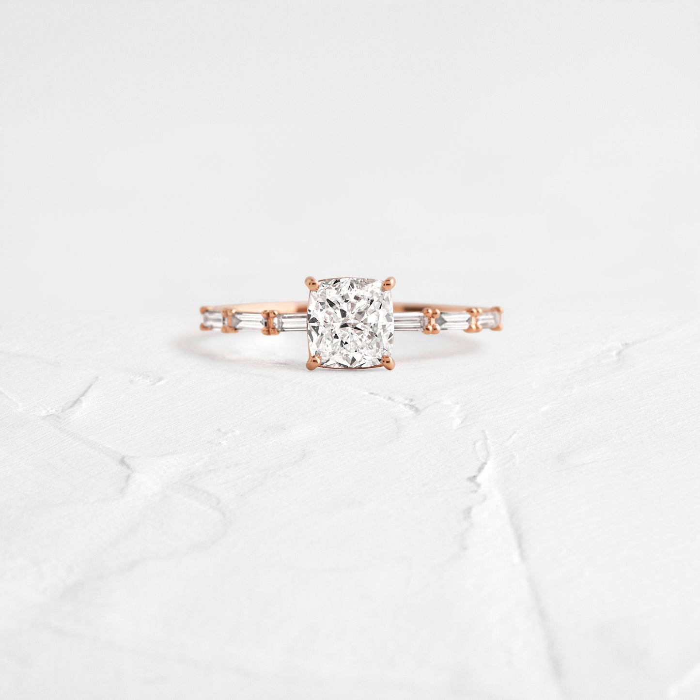 Solitaire-Oval Lab Grown Diamond Engagement Ring