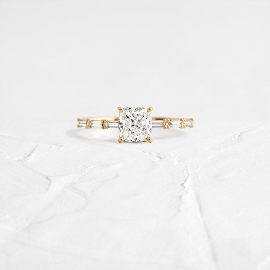 Solitaire-Oval Lab Grown Diamond Engagement Ring