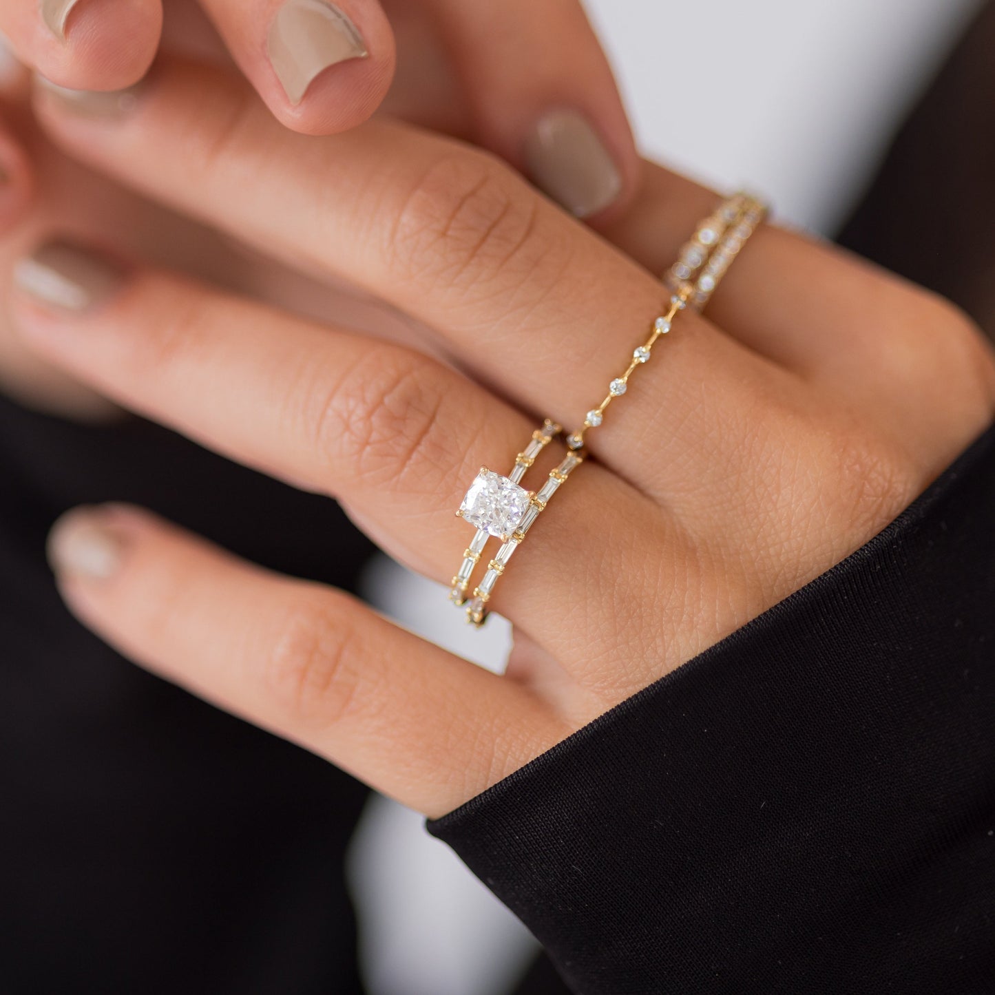 Solitaire-Oval Lab Grown Diamond Engagement Ring