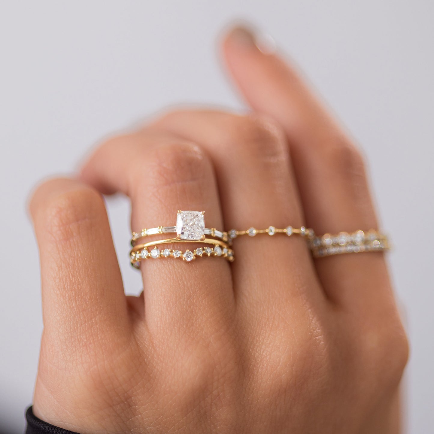 Solitaire-Oval Lab Grown Diamond Engagement Ring