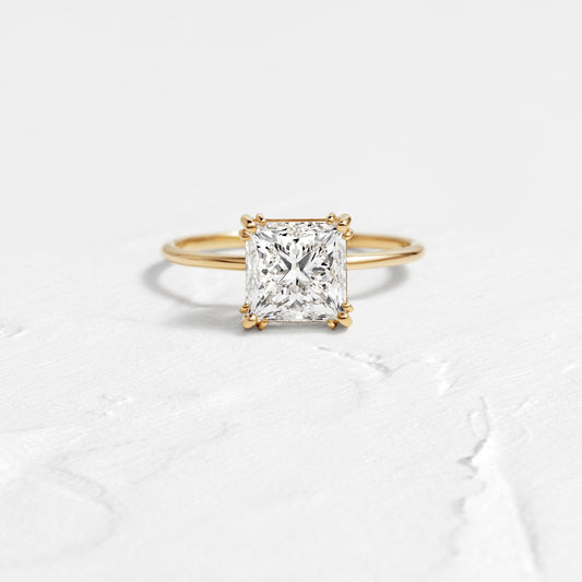 Solitaire-Oval Lab Grown Diamond Engagement Ring