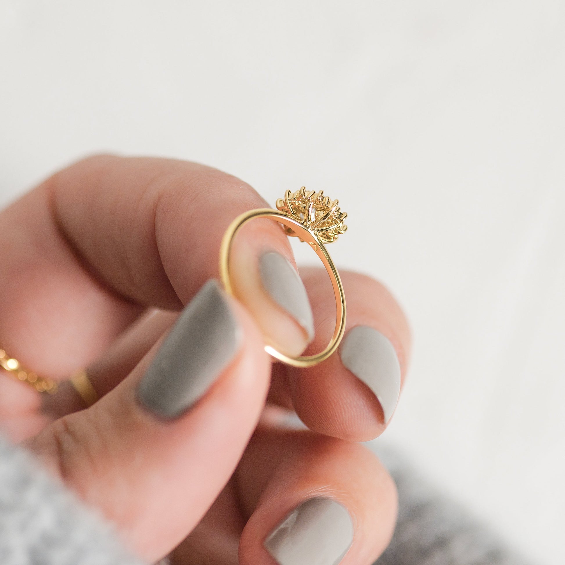 Halo-Round Lab Grown Diamond Engagement Ring