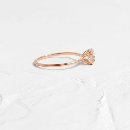 Solitaire-Oval Lab Grown Diamond Engagement Ring