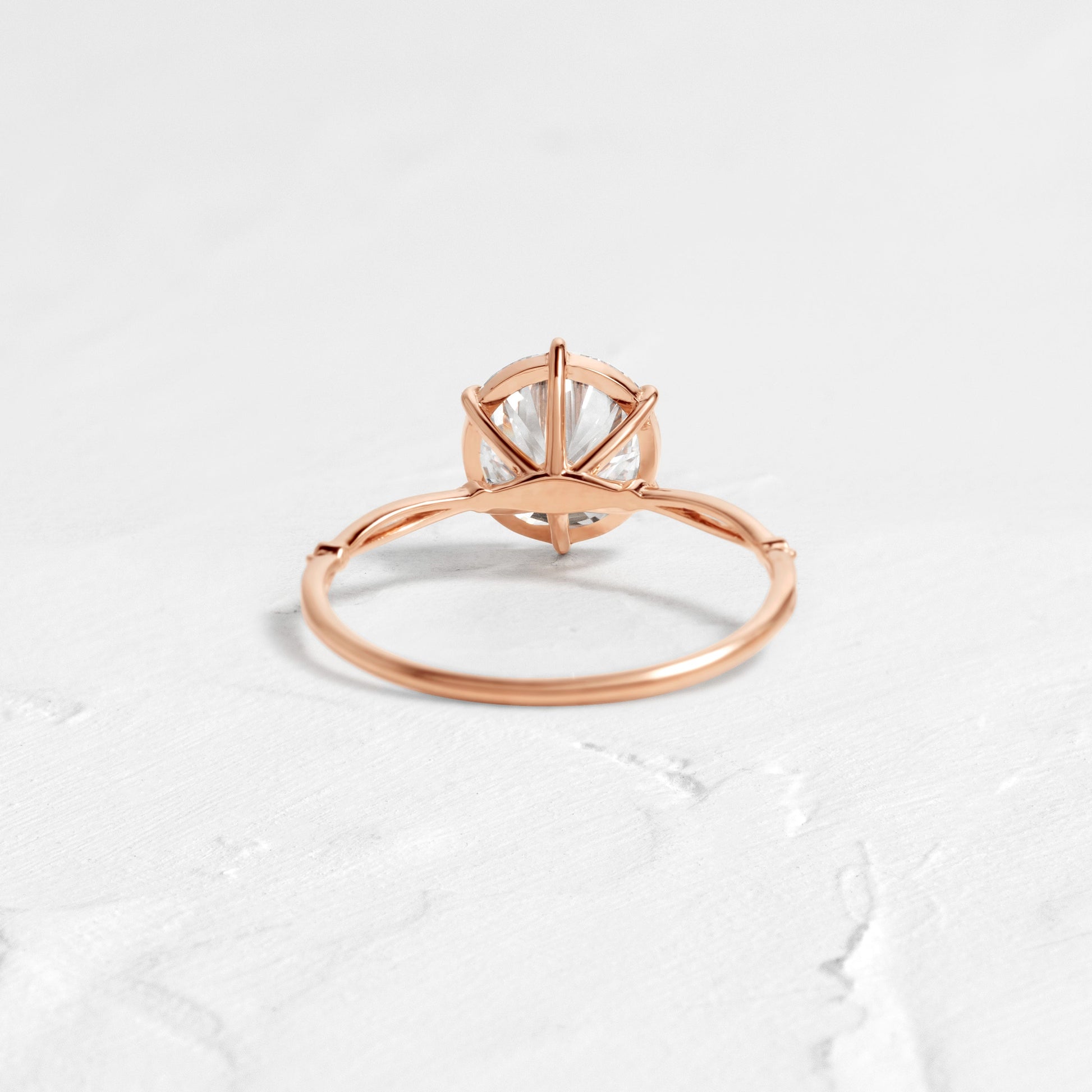 Solitaire-Oval Lab Grown Diamond Engagement Ring