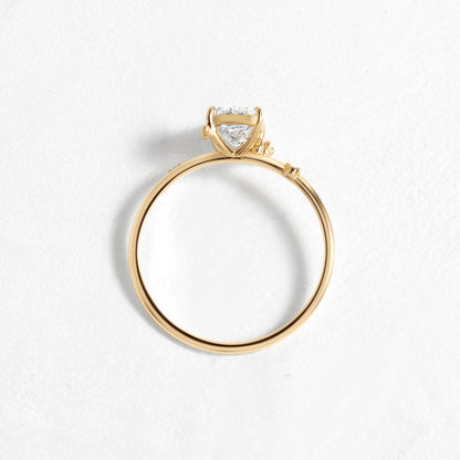 Solitaire-Oval Lab Grown Diamond Engagement Ring
