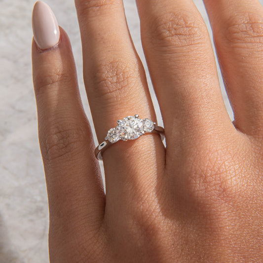 Solitaire-Oval Lab Grown Diamond Engagement Ring