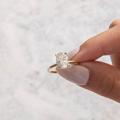 Solitaire-Oval Lab Grown Diamond Engagement Ring