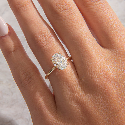 Solitaire-Oval Lab Grown Diamond Engagement Ring