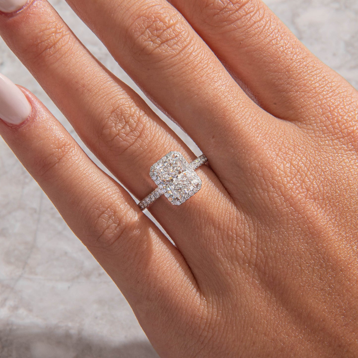 Solitaire-Oval Lab Grown Diamond Engagement Ring