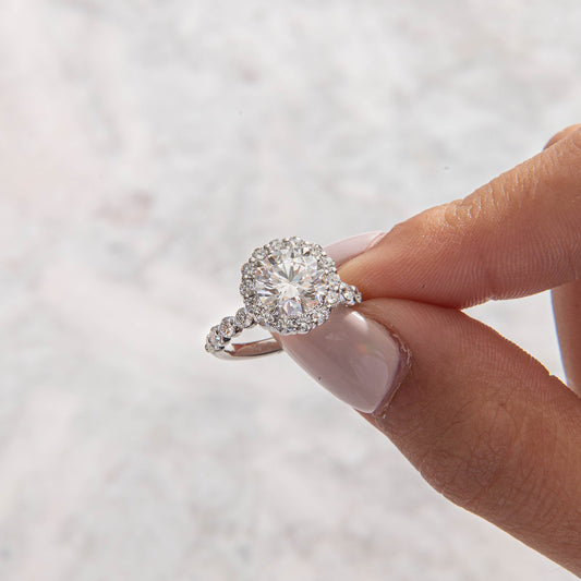 Solitaire-Oval Lab Grown Diamond Engagement Ring