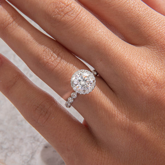 Solitaire-Oval Lab Grown Diamond Engagement Ring