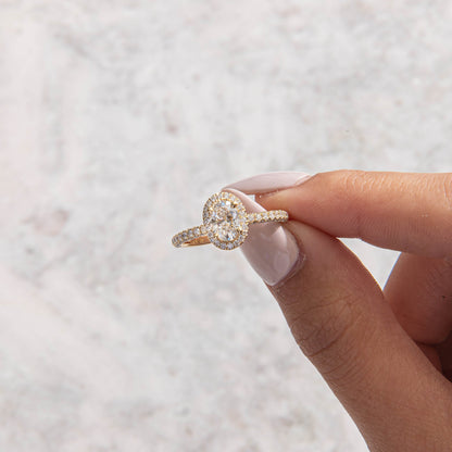 Solitaire-Oval Lab Grown Diamond Engagement Ring