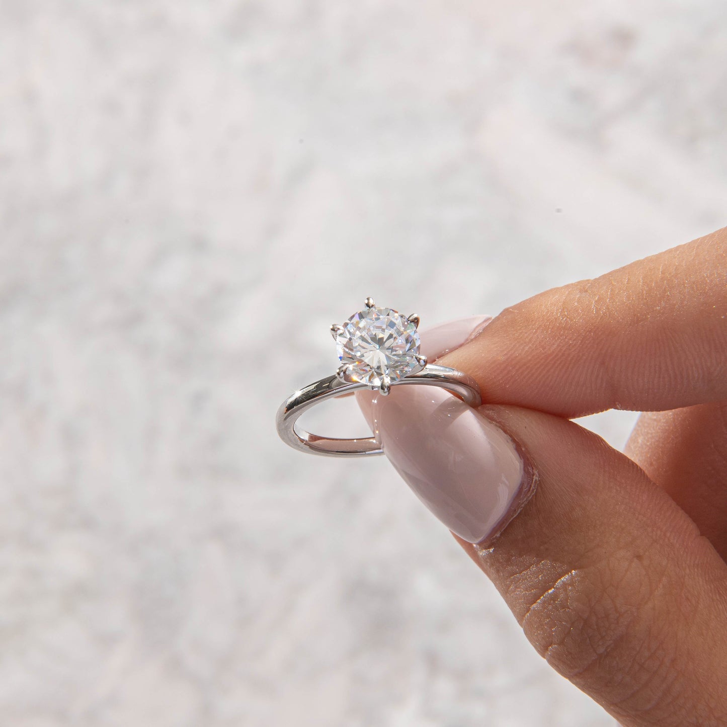 Solitaire-Round Lab Grown Diamond Engagement Ring