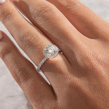 Solitaire-Oval Lab Grown Diamond Engagement Ring