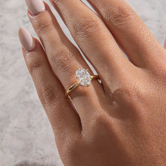 Solitaire-Oval Lab Grown Diamond Engagement Ring