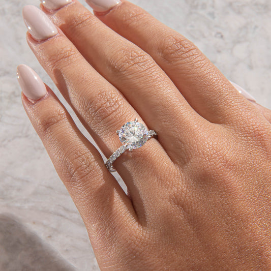 Solitaire-Oval Lab Grown Diamond Engagement Ring