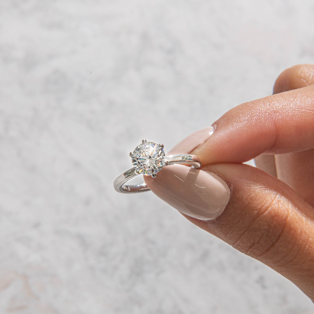 Solitaire-Round Lab Grown Diamond Engagement Ring