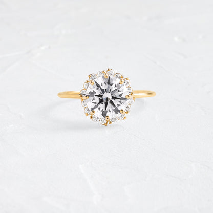 Halo-Round Lab Grown Diamond Engagement Ring
