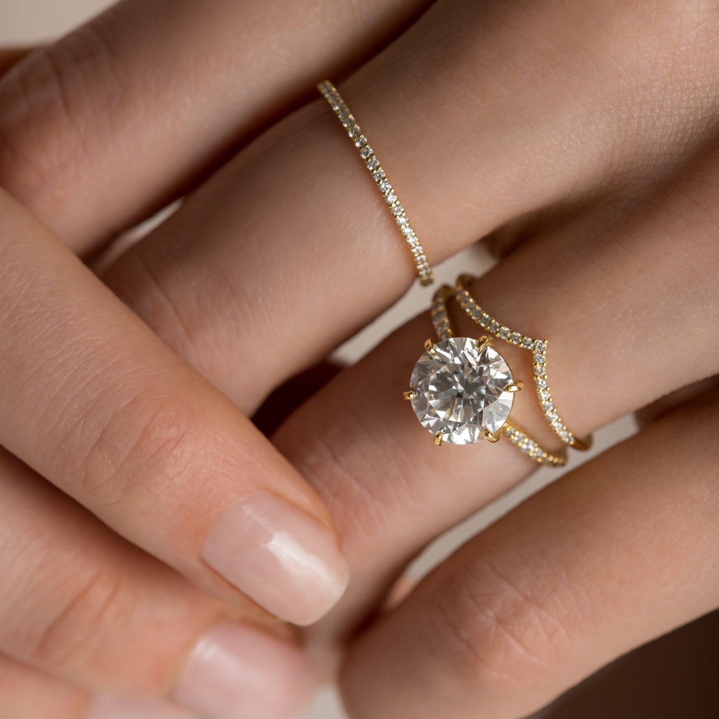 Solitaire-Oval Lab Grown Diamond Engagement Ring